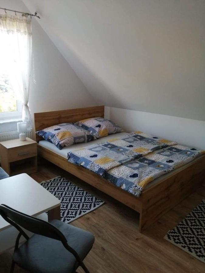 Pokoje U Izy Stare Kiejkuty Szczytno  Extérieur photo